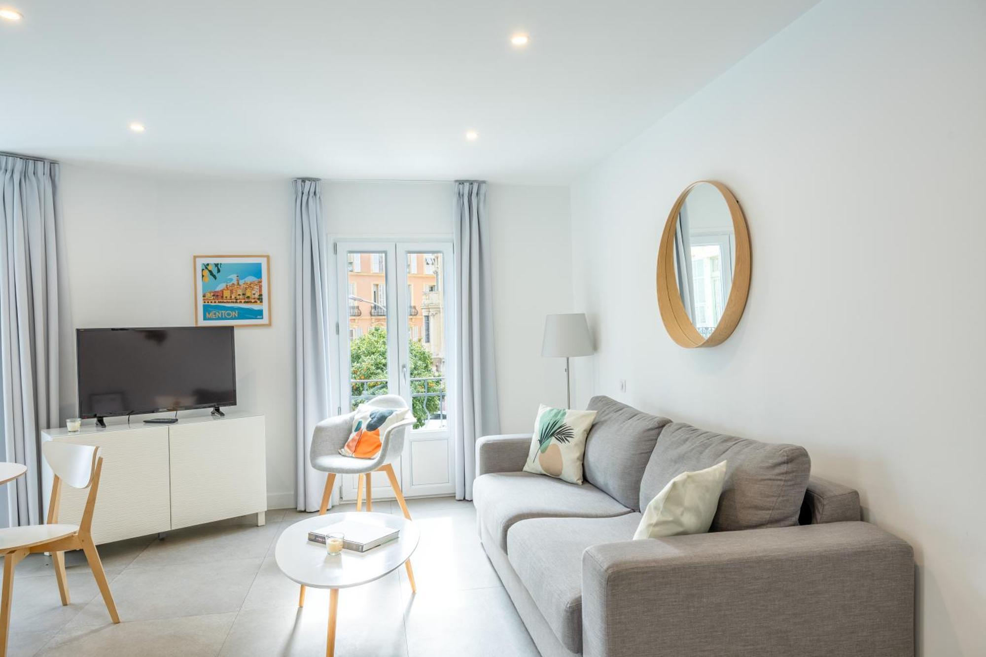 Republique Appartements Menton Exterior photo